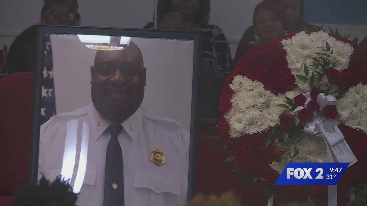 St. Louis honors late fire battalion chief Michael C. Richardson