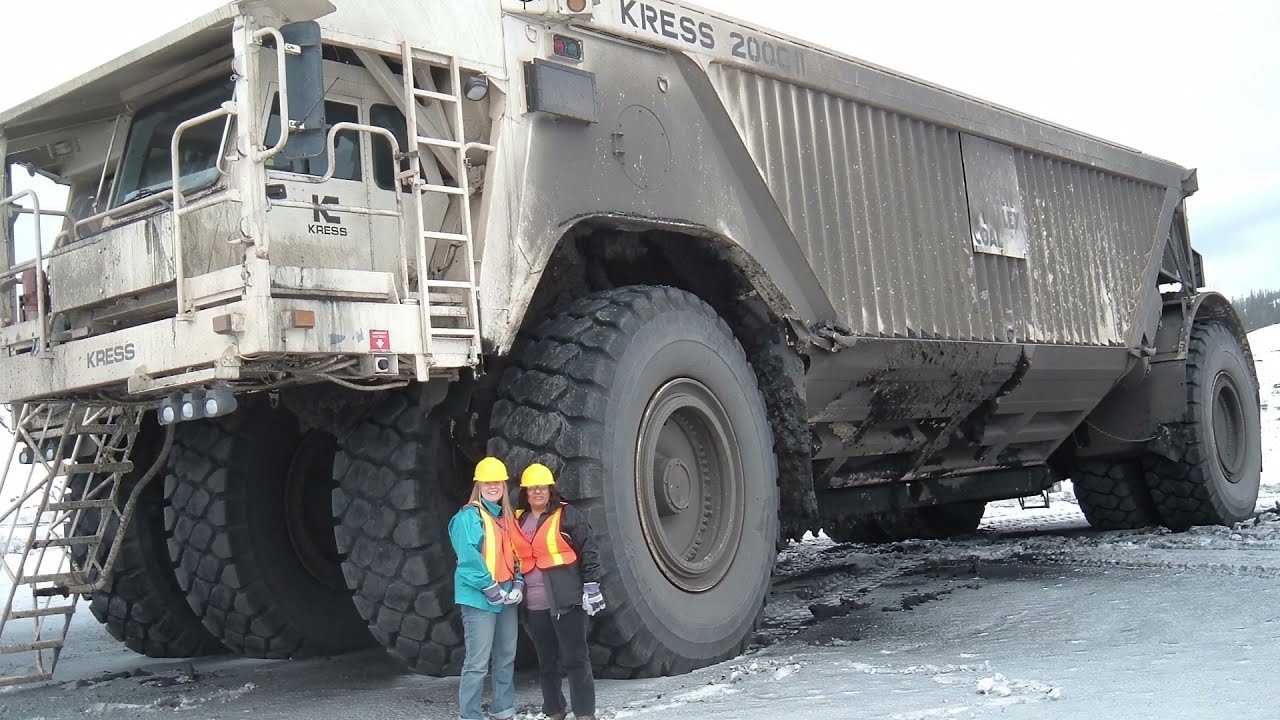 ГИГАНТСКИЙ КАРЬЕРНЫЙ САМОСВАЛ - Kress 200CIII Coal Hauler