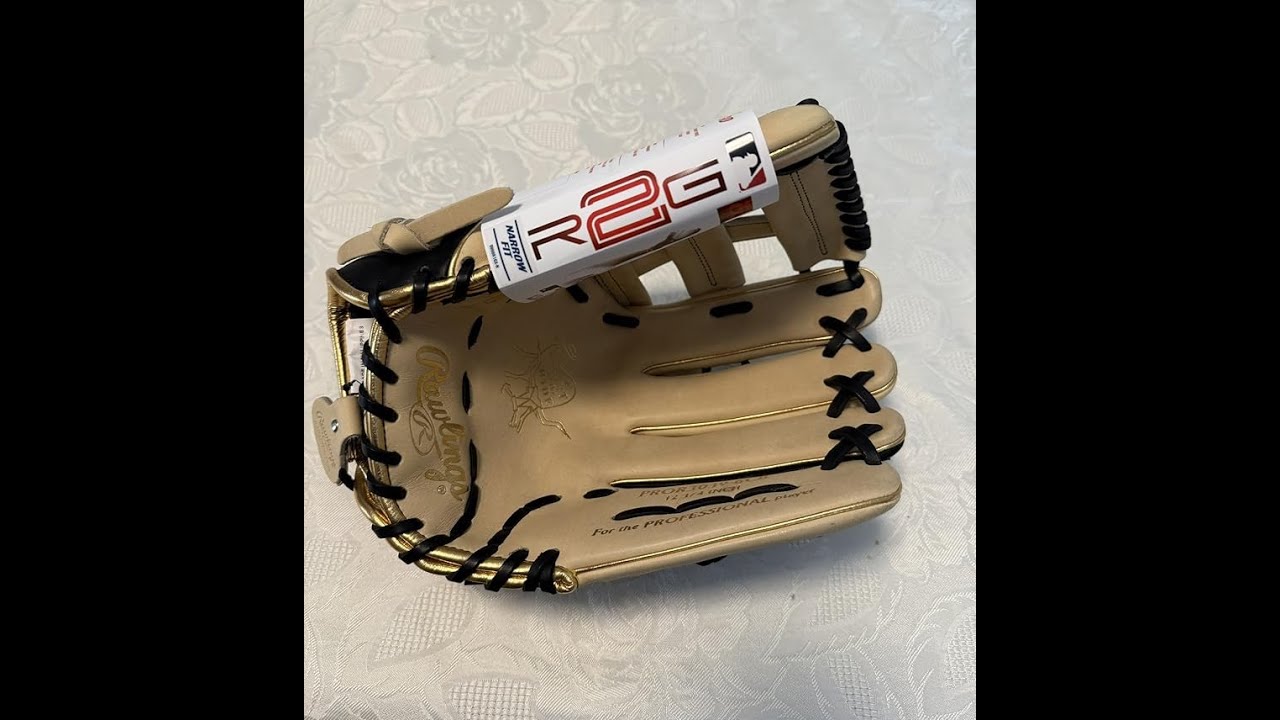 Review Rawlings R2G Heart of the Hide baseball glove mit #rawlings #baseballequipment #baseball