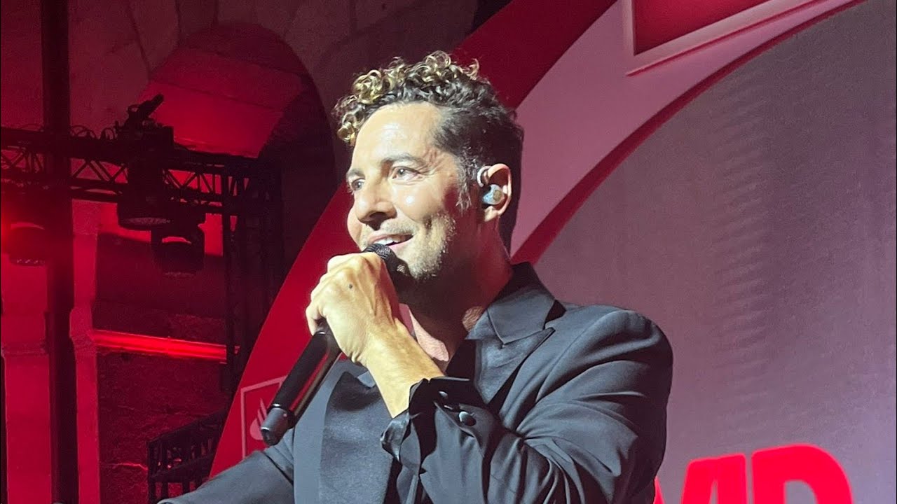 Todo Es Posible En Navidad - David Bisbal en el evento de Santander Músic, Year One
