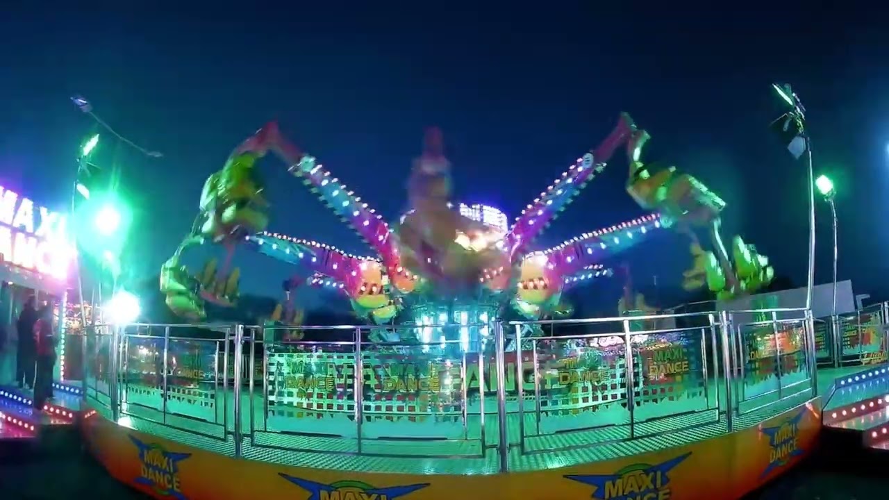 Maxi Dance smashingjump off ride Foire de Mons 2022 be