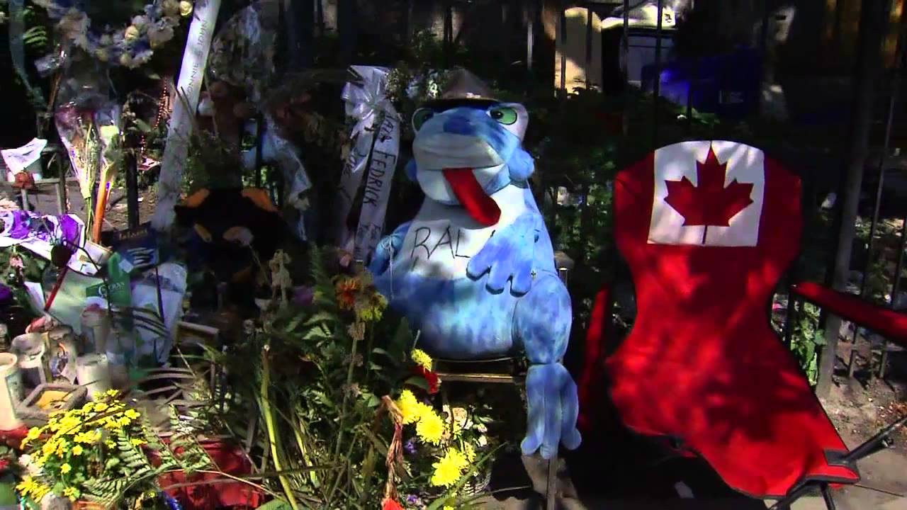 City looks to clean up downtown Toronto's George Street