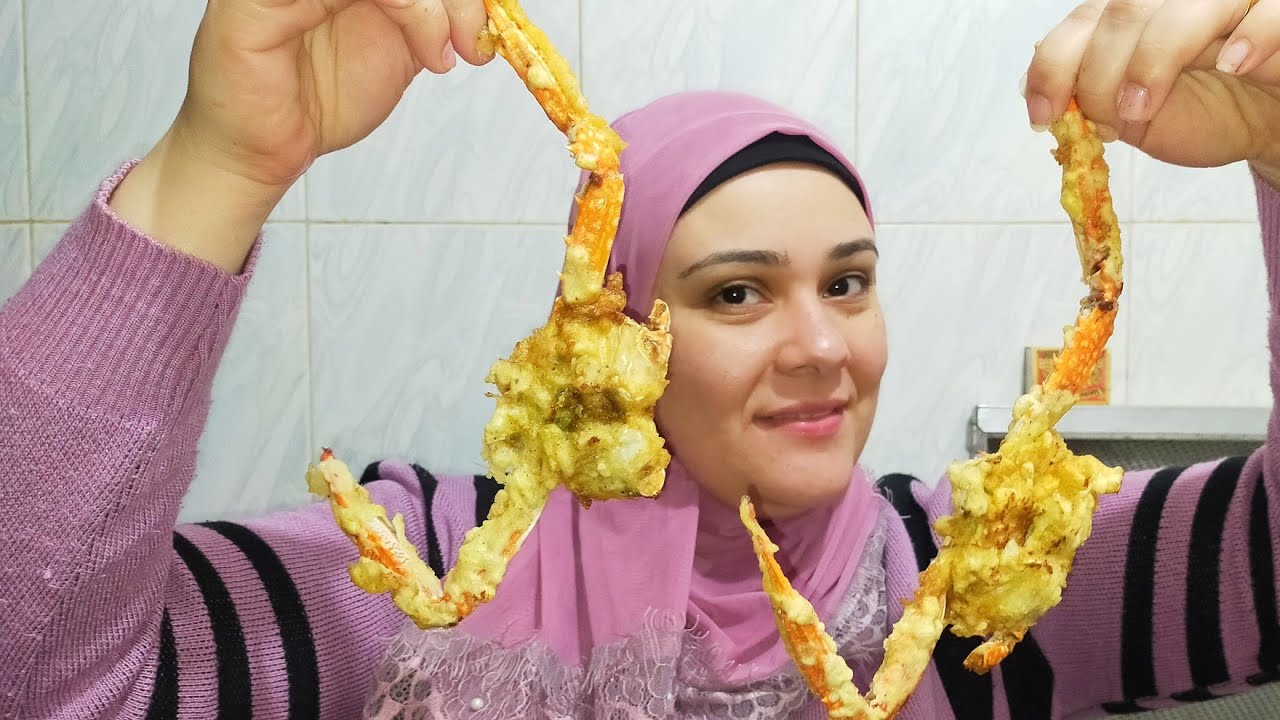 عملت كابوريا عملاقه مقليه ف زيت مقرمشه  تتاكل بالعضم لأنها طريه  وعملت صوص غمست ب الكابوريا خيال