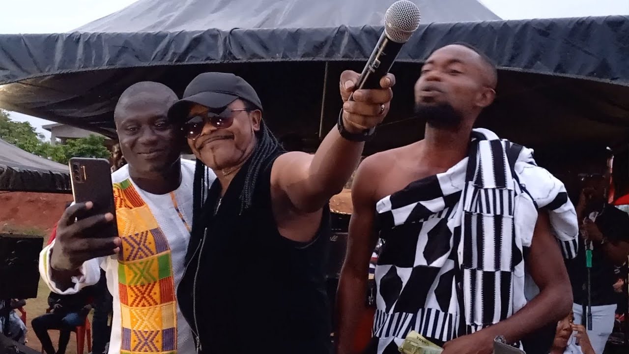 Nana Acheampong Performs Hwe Nea Okyere & His Two New Songs At Akyem Akakom #nanaacheampongsongs