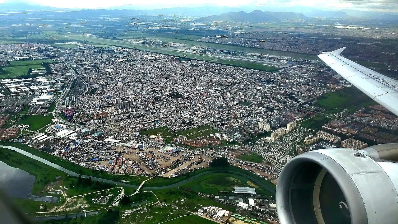 Avianca A320 Panoramic Takeoff Bogota El Dorado |4K|