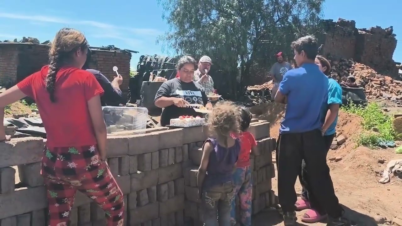 Aquí un lindo día haciendo diferentes cosas de trabajo