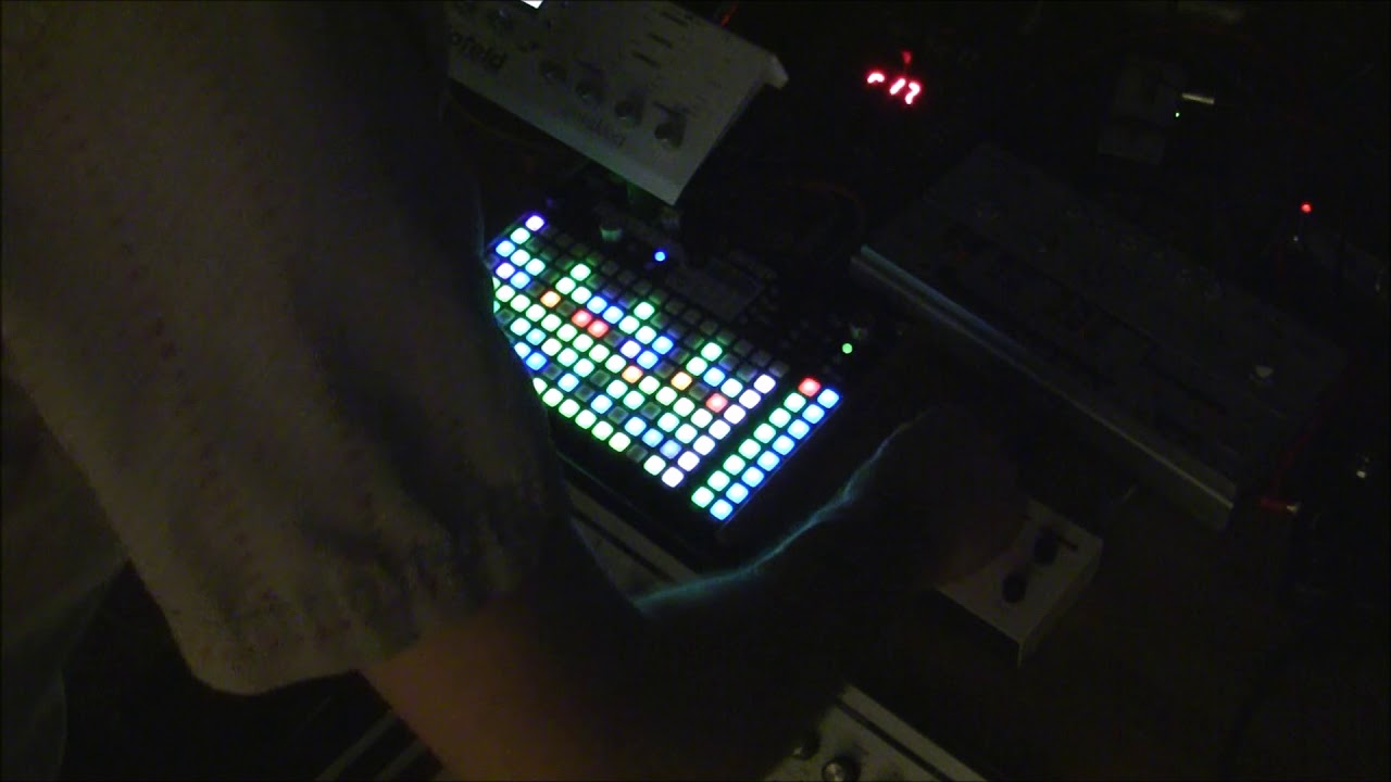 EBM-prototechno acid with Deluge, Moog Sub Phatty, TT303, MB33, Mbase11 & Blofeld