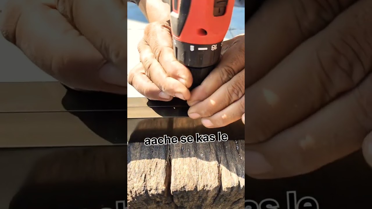 Broken screw excavators easy to remove 