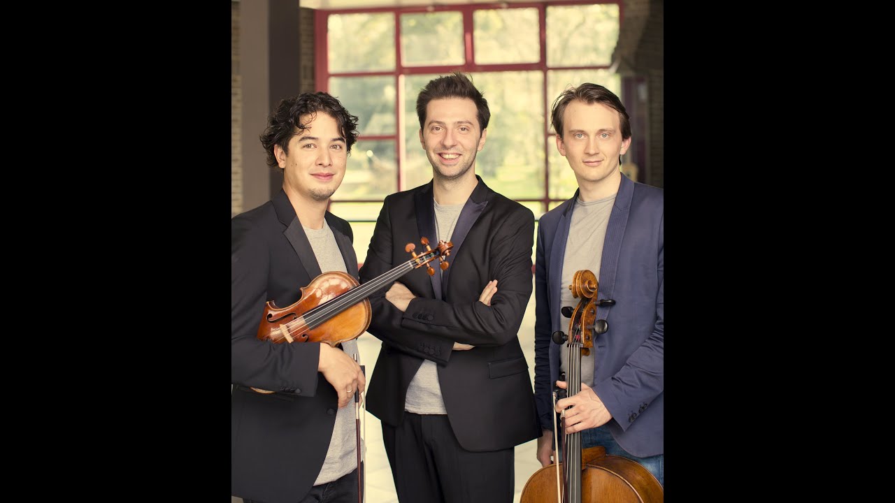 Trio Bell'Arte goes LIVE in: A. Dvorak, 'Dumky' Piano Trio nr. 4