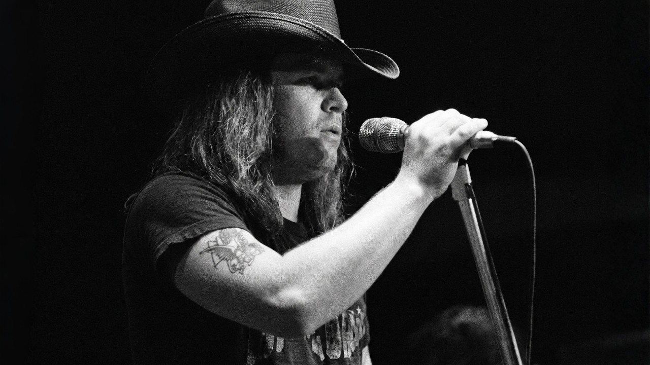 Lynyrd Skynyrd - Tuesday's Gone - 3/7/1976 - Winterland (Official)