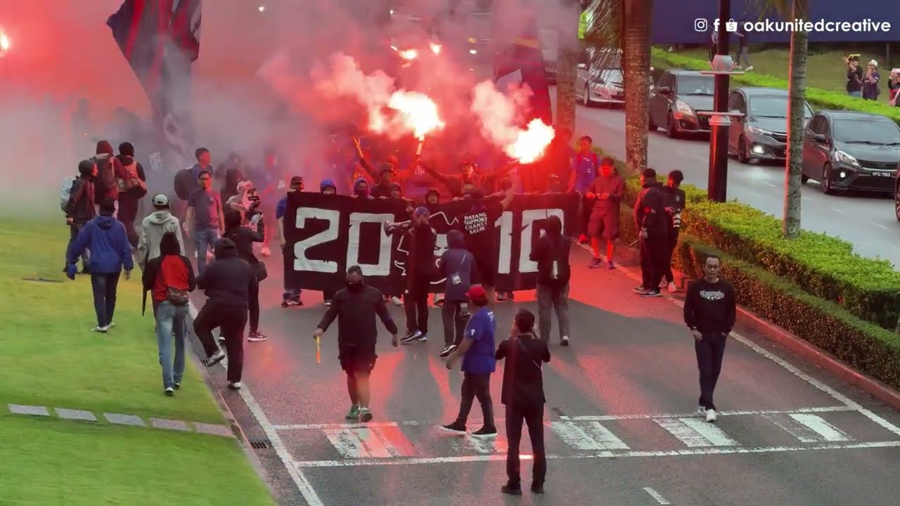 Corteo Boys of Straits | #JDTvVIS #ACLElite