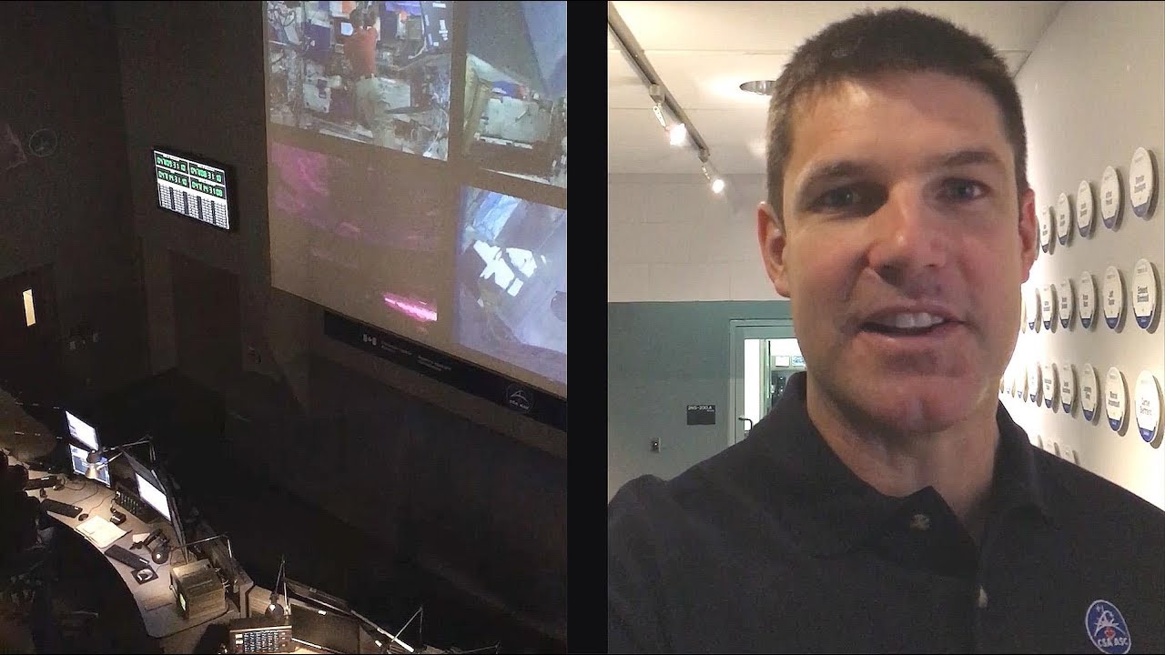 Behind-the-scenes - Robotics Mission Control Centre