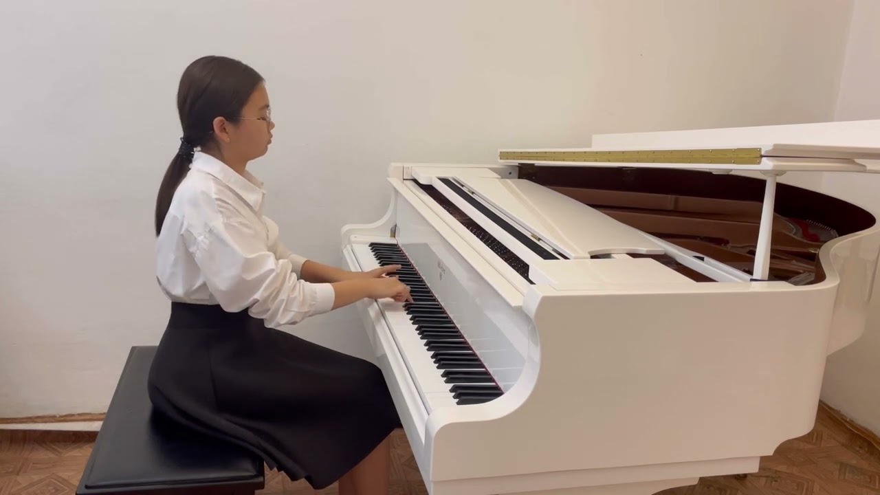 Смогулова Ирада, 1 тур
