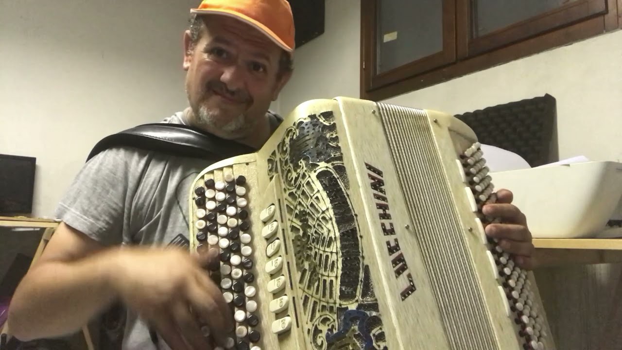 FIORIN FIORELLO ( Mascheroni -Mendes)  FOXTROT - COVER FISARMONICA ARR. WILLIAM ISABEL