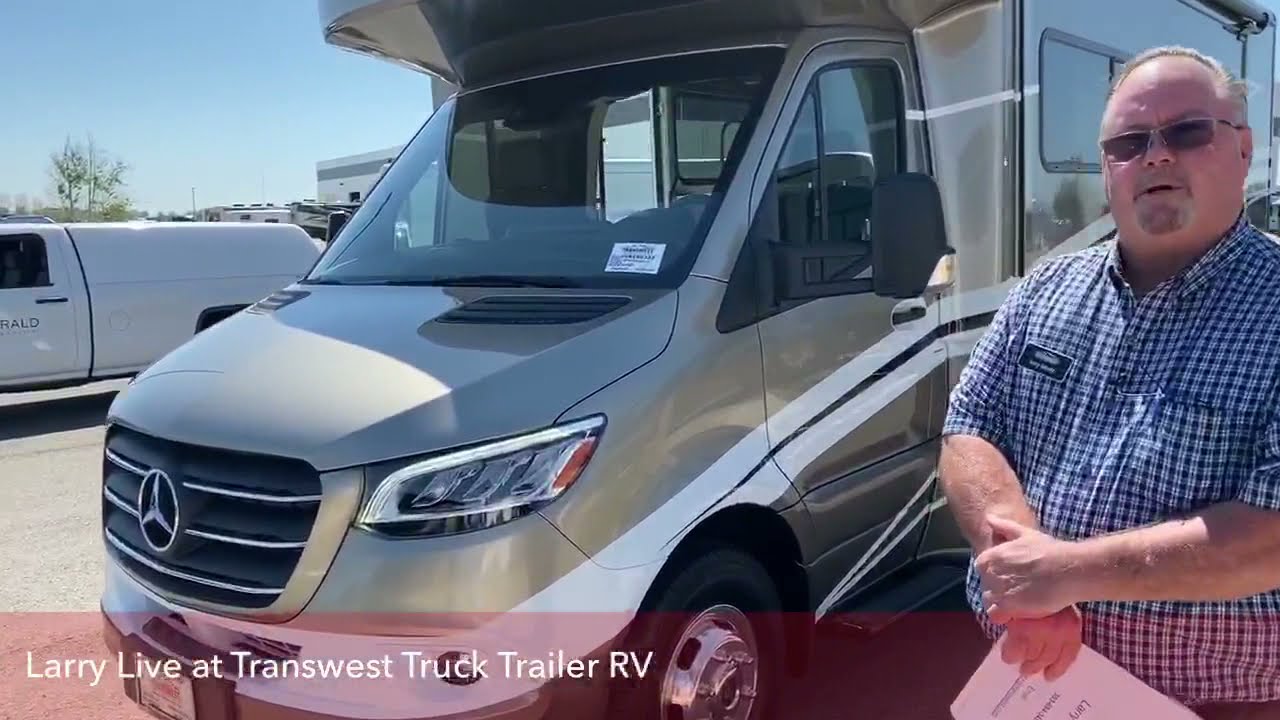 2020 Winnebago Navion 24D