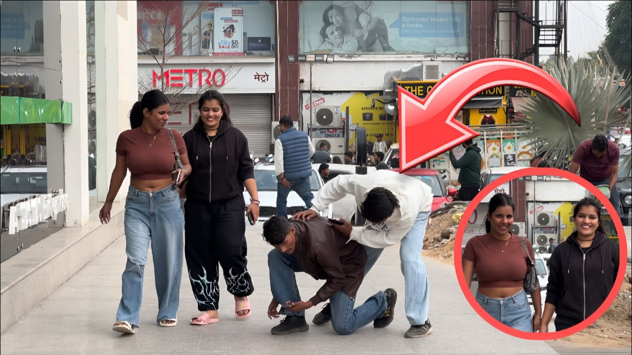 Prank videos funny public reaction. 😂 || Reaction On Girls || Funny prank || prank video 