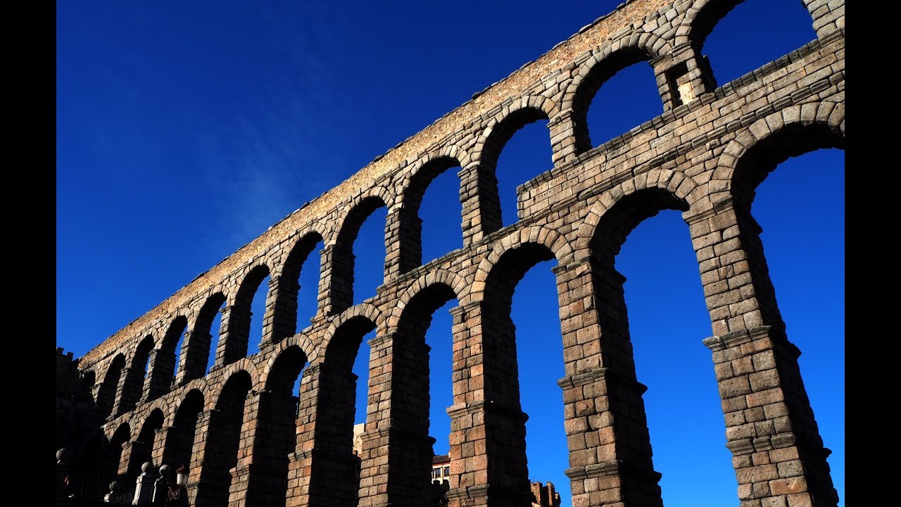 Acueducto de Segovia · El Auriga del Arte
