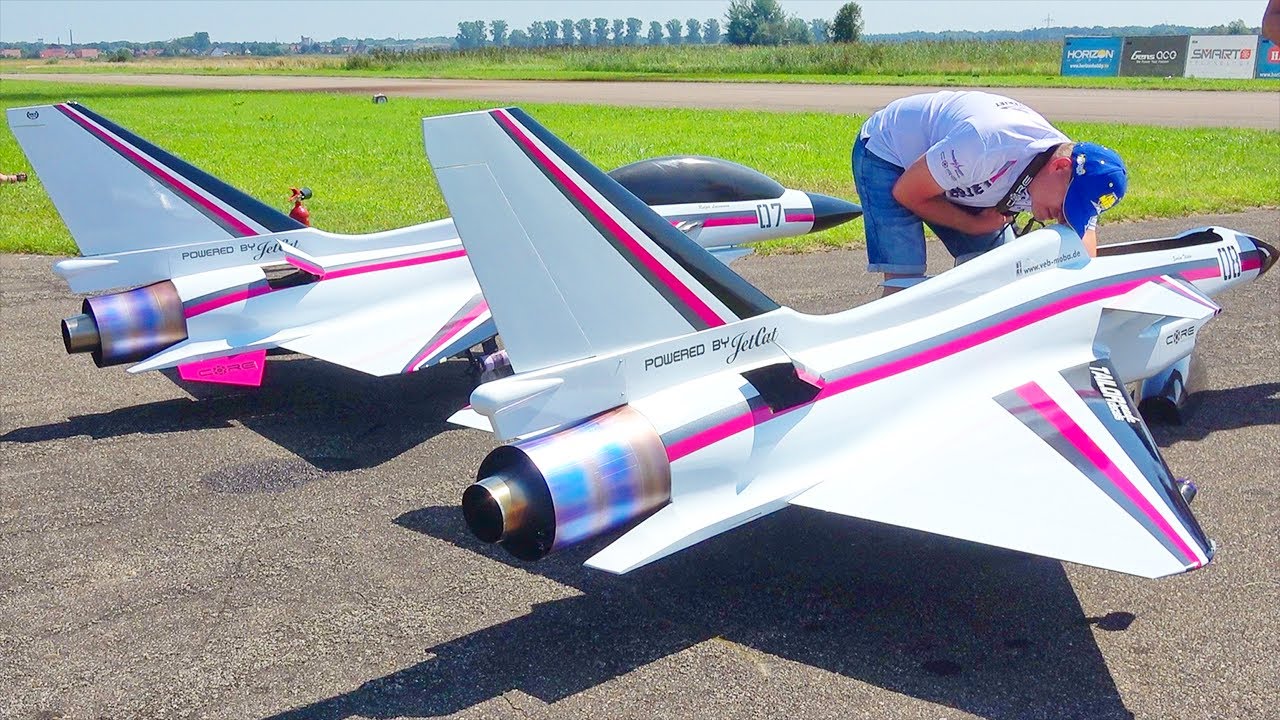 INCREDIBLE 2x CHENGDU J-10 ELSTERJET RC TURBINE JET DISPLAY FLIGHT DEMONSTRATION