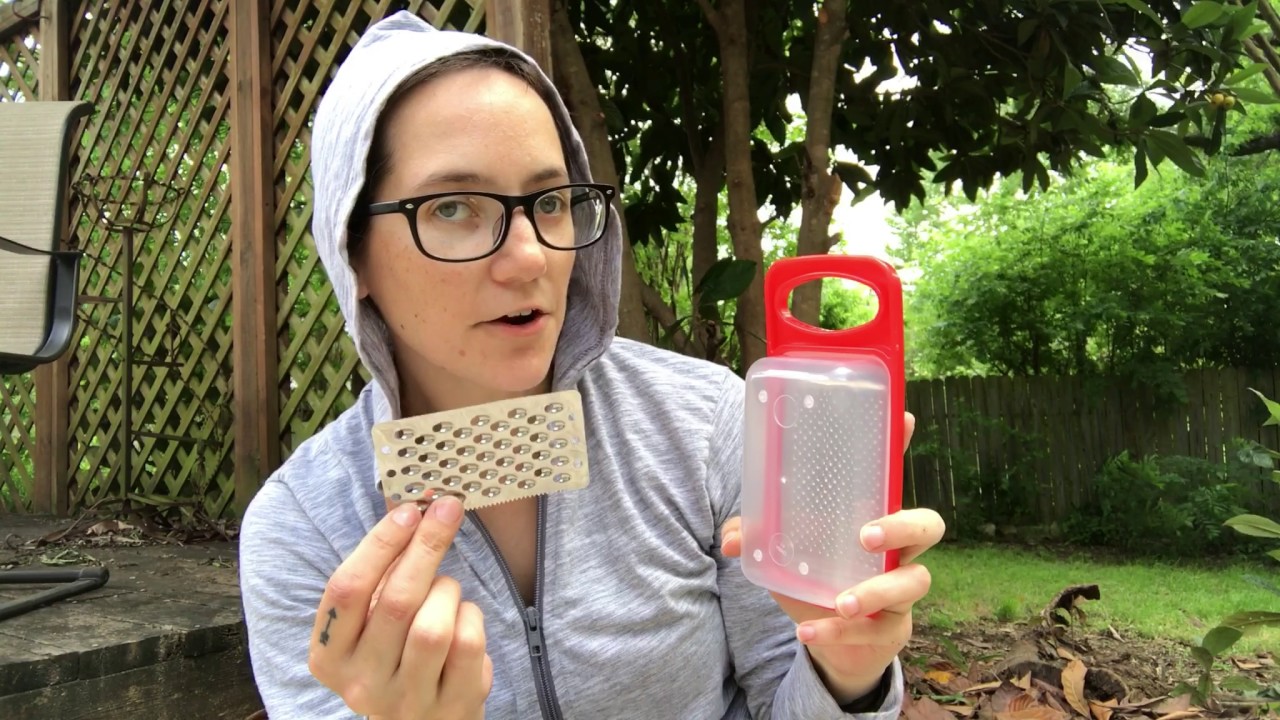 Readyman Tinder Scraper VS Cheese Grater [Fire Making]