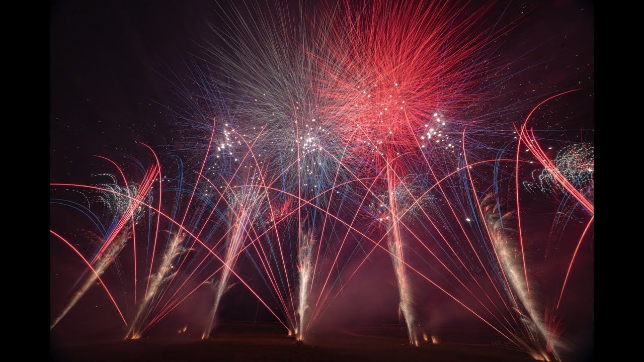 Feu d'artifice 10 août 2024 Hippodrome de Graignes 🎆 Réalisation Pyro Concept
