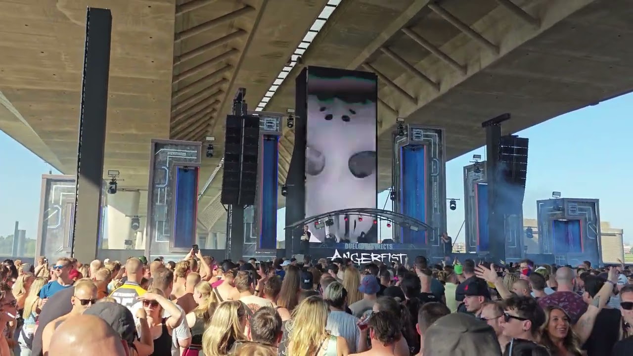 Angerfist - Yes (Miss K8 remix) @ Titanium Festival 2024