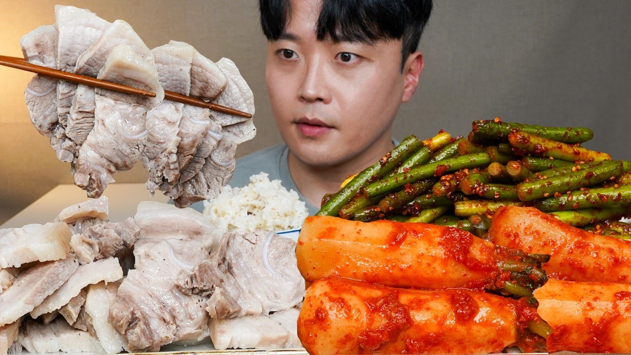 막걸리 수육 알타리김치 마늘쫑무침 요리 먹방 PORK & KOREAN KIMCHI ASMR MUKBANG REAL SOUND EATING SHOW