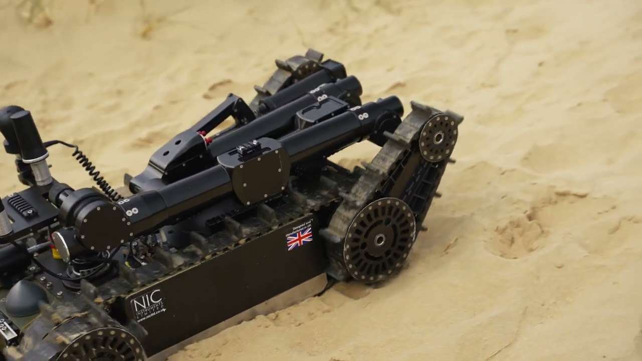 ZEUS, an EOD and CBRNe robot capable of withstanding hot and cold extreme temperatures