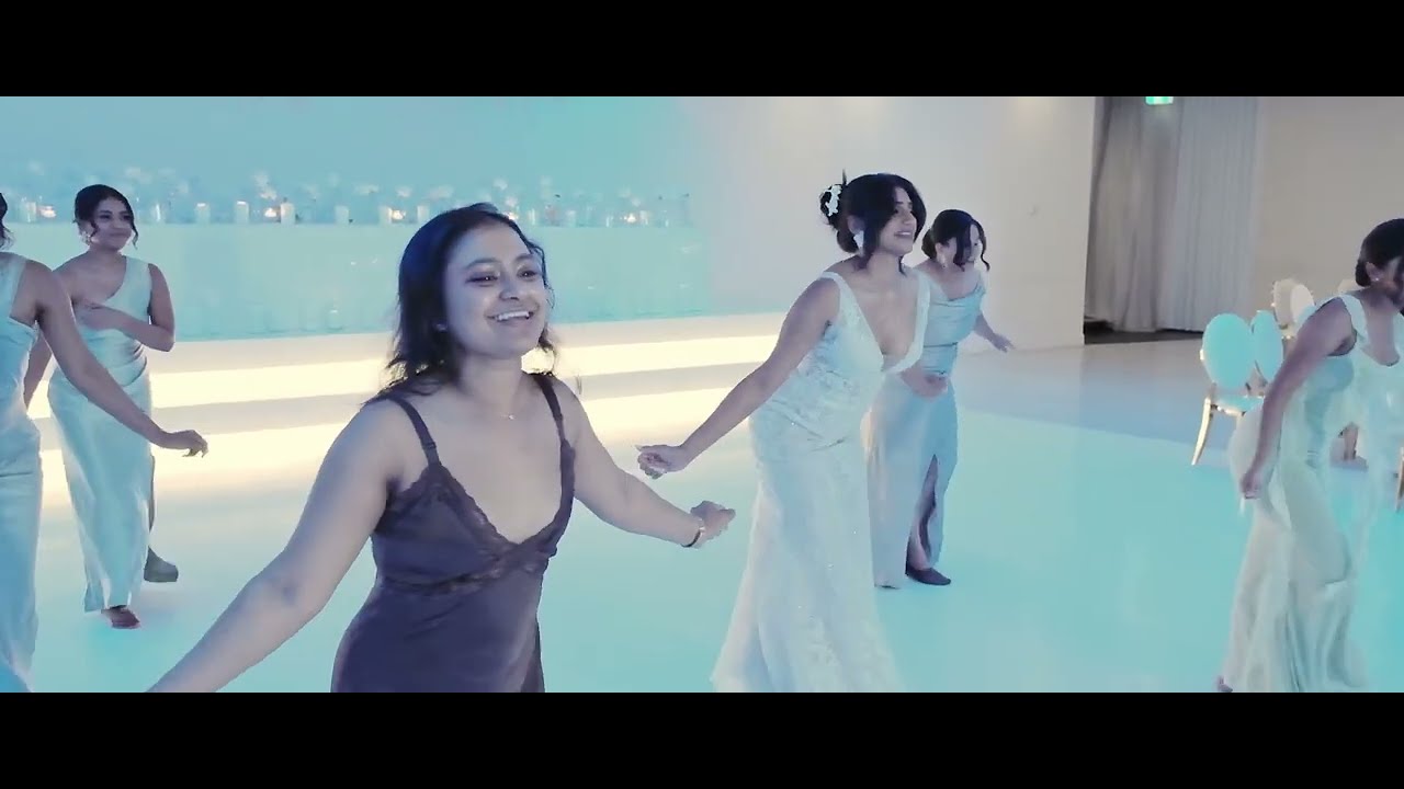 Surprise Wedding Dance // Fun-filled Moments with the whole Retinue // Melbourne Australia