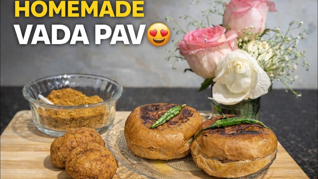 EPISODE-8 बिल्कुल मुंबई स्टाइल वड़ा पाव बनाया है 😍#VadaPav#HomemadeVadaPav#MumbaiStreetFood#