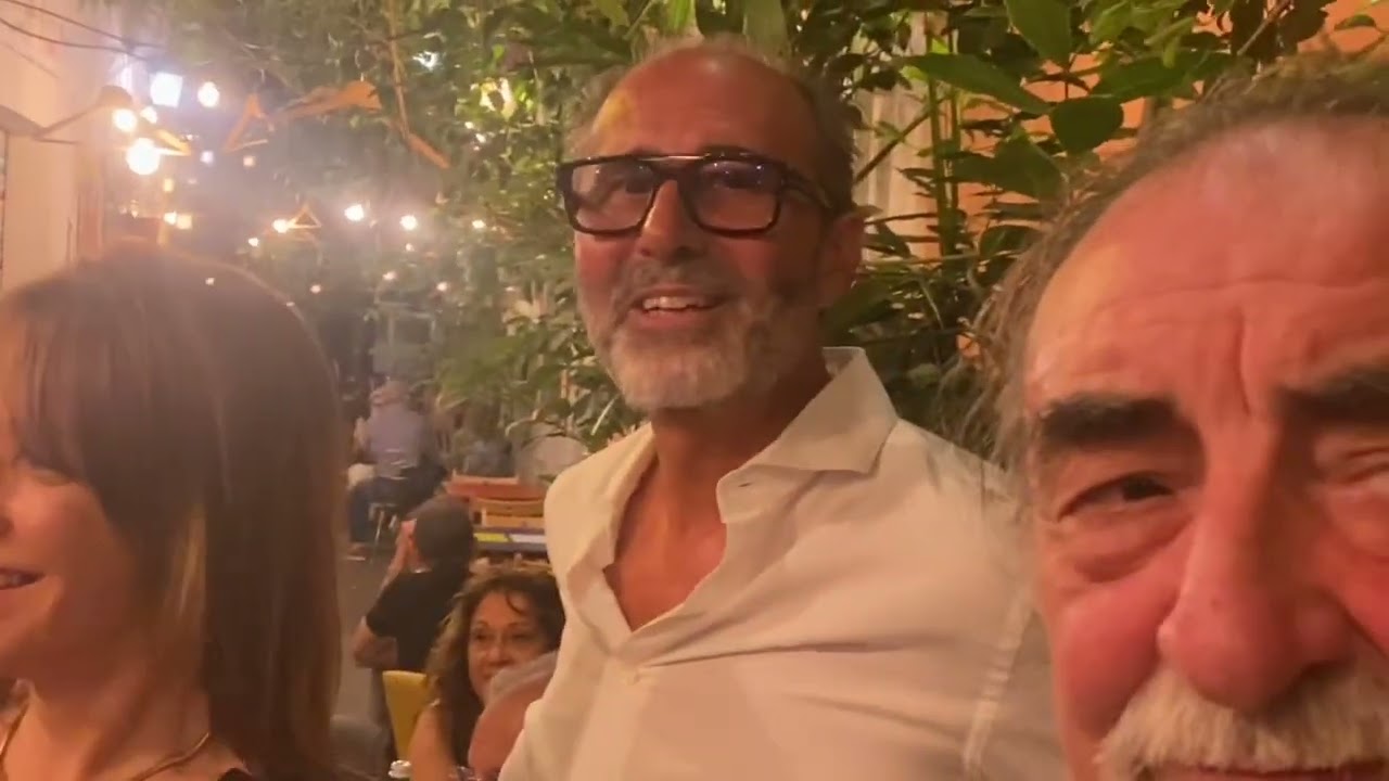 La Flaca ; “Ti pende”, “Non mi teniri a fungia”: musicabaret alla fab’s jam🫣😄😆😂