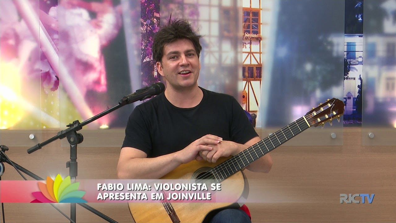 Violonista Fabio Lima se apresenta em Joinville