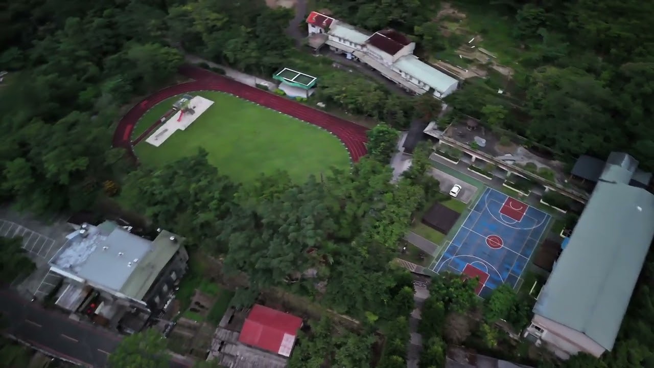 三峽大豹溪谷縱飛