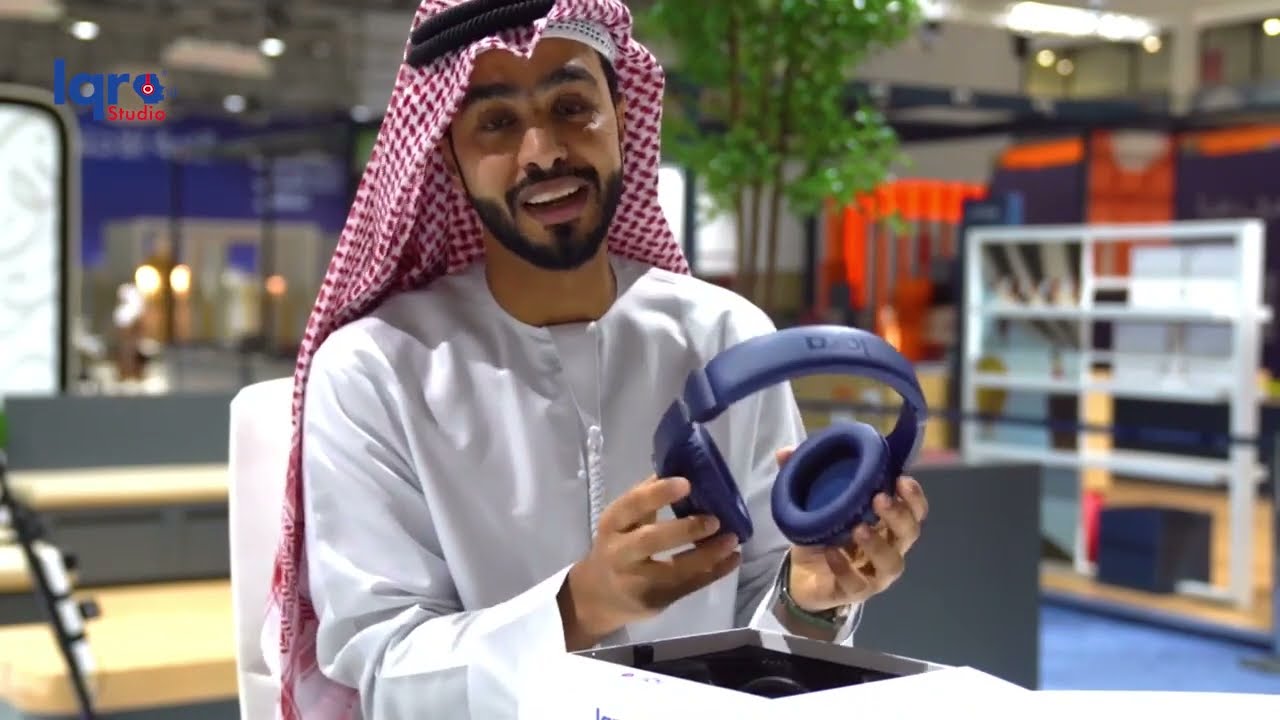 كيفية استخدام جهاز إقرأ ستوديو و توضيح الملحقات - What's In the IQRA Studio Box