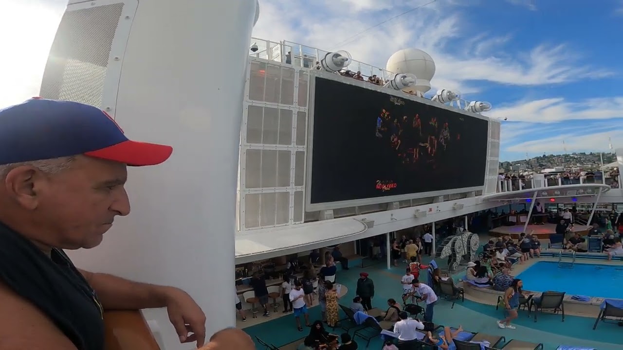 Sail Away Party Norwegian Bliss