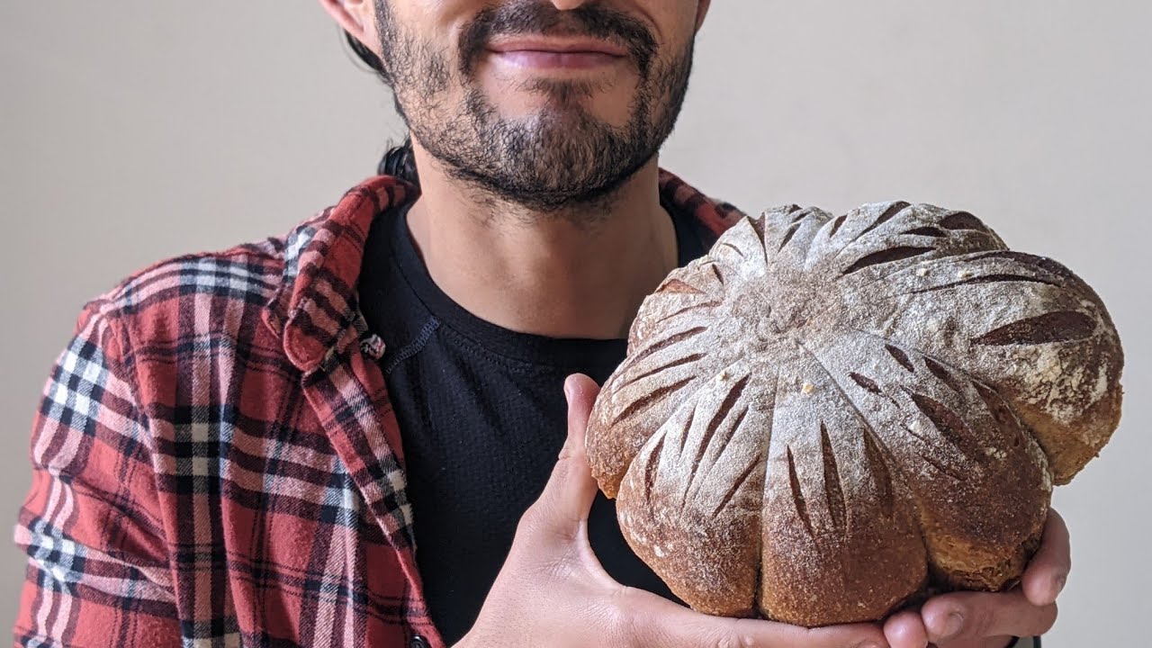ASMR-Comiendo Pan Gigante De Calabaza