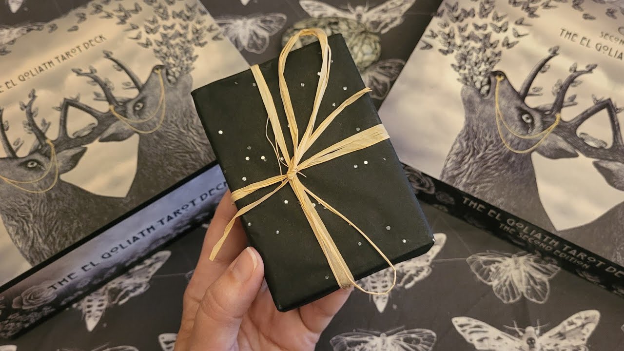 🦁🐍🖤Unboxing video: The El Goliath Tarot Deck 3rd Edition by Goliath: une vraie  merveille 🖤🐍🦁