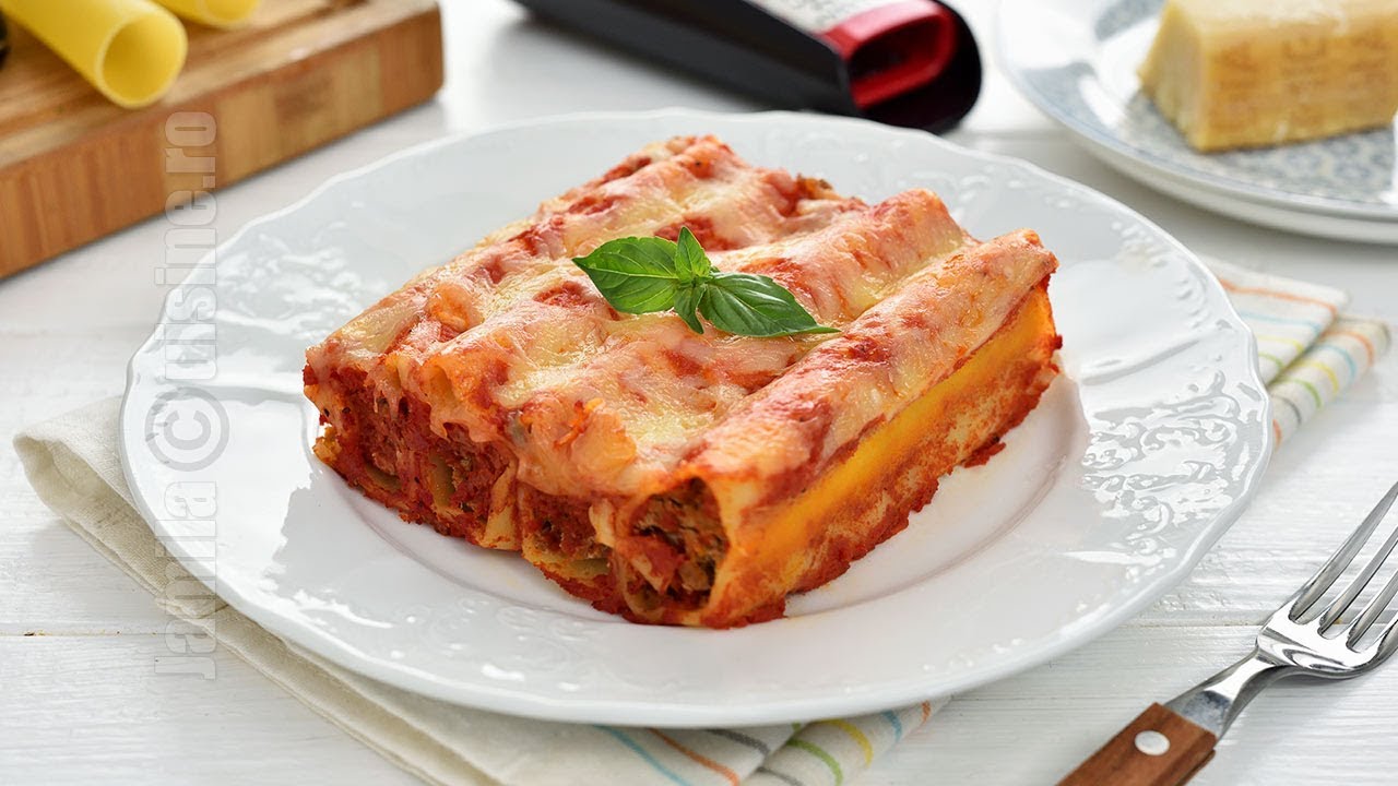 Cannelloni cu carne tocata, un deliciu italian (CC Eng Sub) | JamilaCuisine