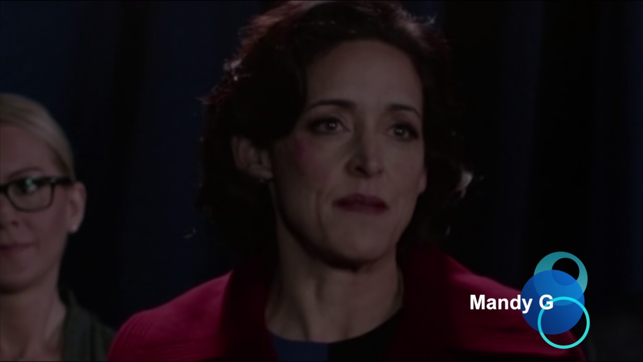 CW's Flash v Arrow: Civil War