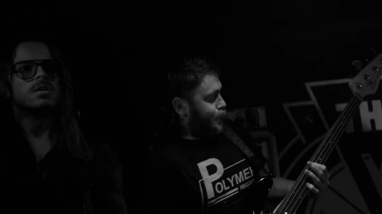 Pigs Pigs Pigs Pigs Pigs Pigs Pigs - 'Halloween Bolson' (live at The Engine Room, North Shields)