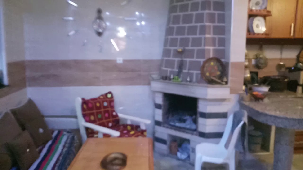 Maison commercial Oujda  R+2 Najd Possibilit&eacute; de  reprise  gsm 0663431694