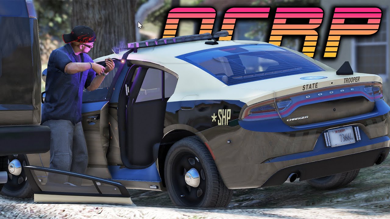 Stealing Cop Car Doors in OCRP GTA5 RP