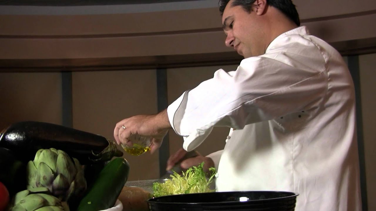 UIHC Healthful Recipes: Jicama Frisee Salad