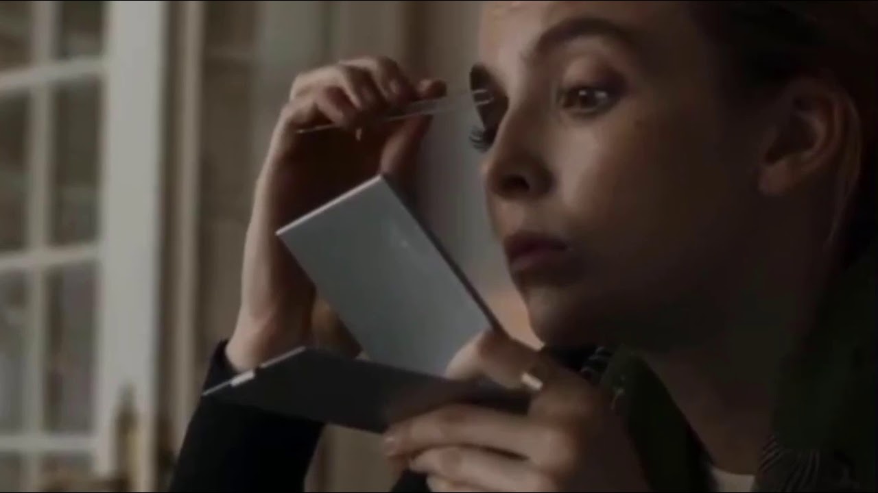 All villanelles outfit changes