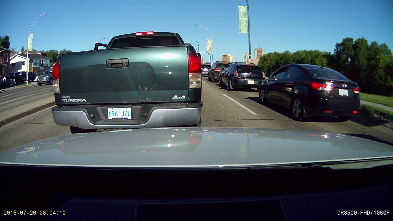 BMW Frontal collision warning in action