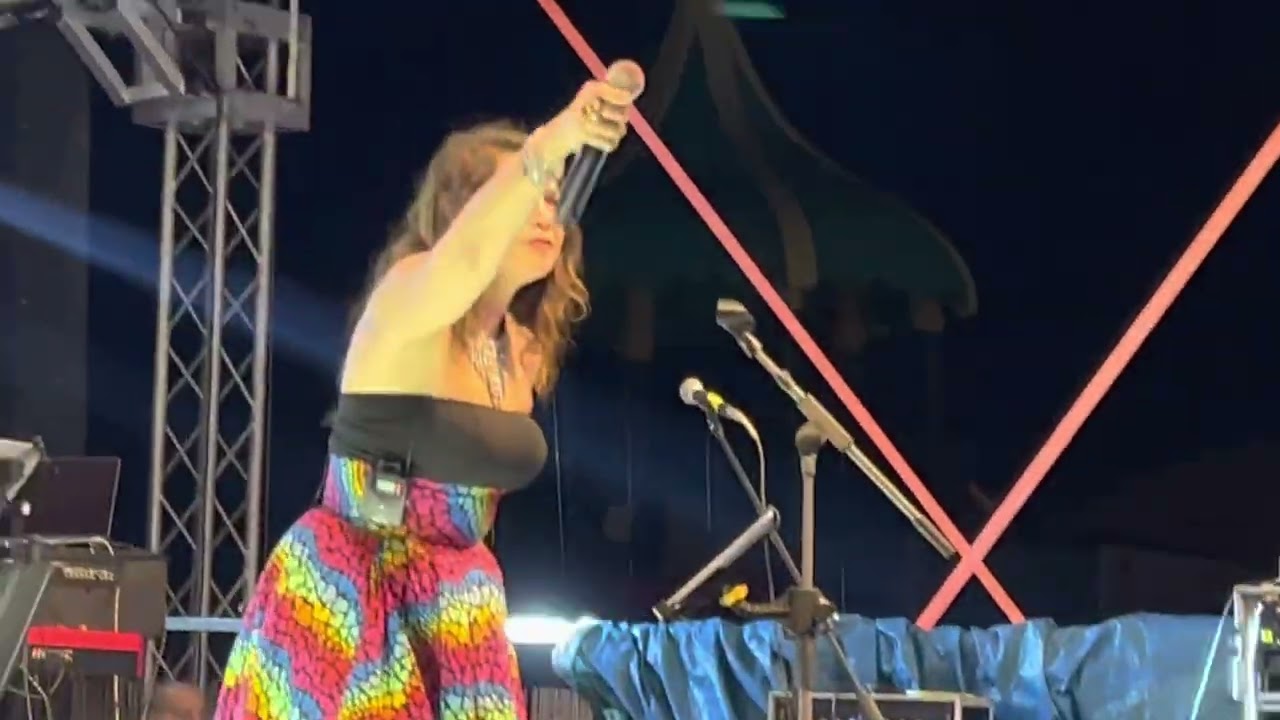 One Piece - All’arrembaggio - Cristina D’avena live 2022 - Fiumicino - Karma beach park