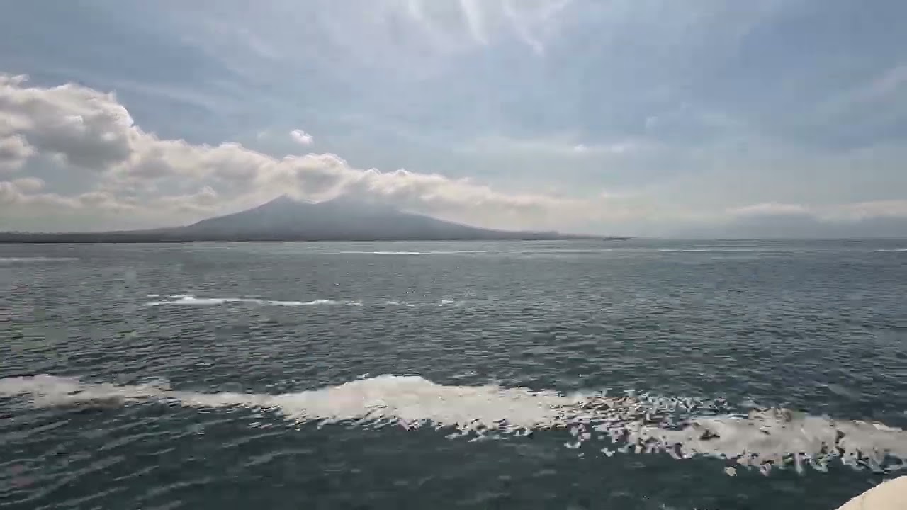 Ferry Ride from Naples to Sorrento 4k with Time Lapse