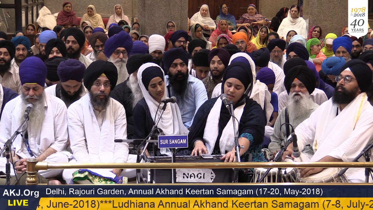 002 Delhi 17May2018 ThuEve Akhand Keertan Bibi Parampreet Kaur Jee Delhi