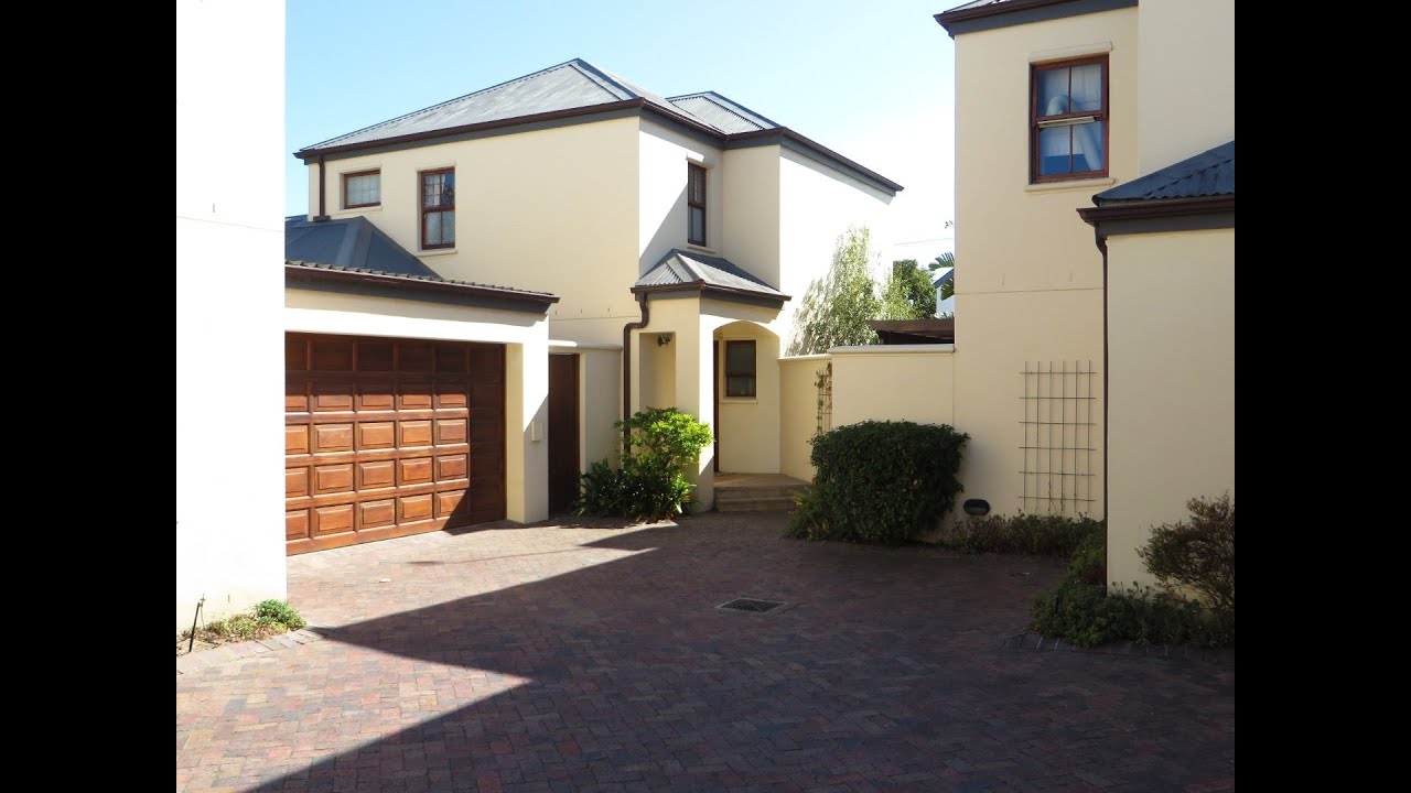 3 Bedroom House For Sale in Claremont, Cape Town, South Africa