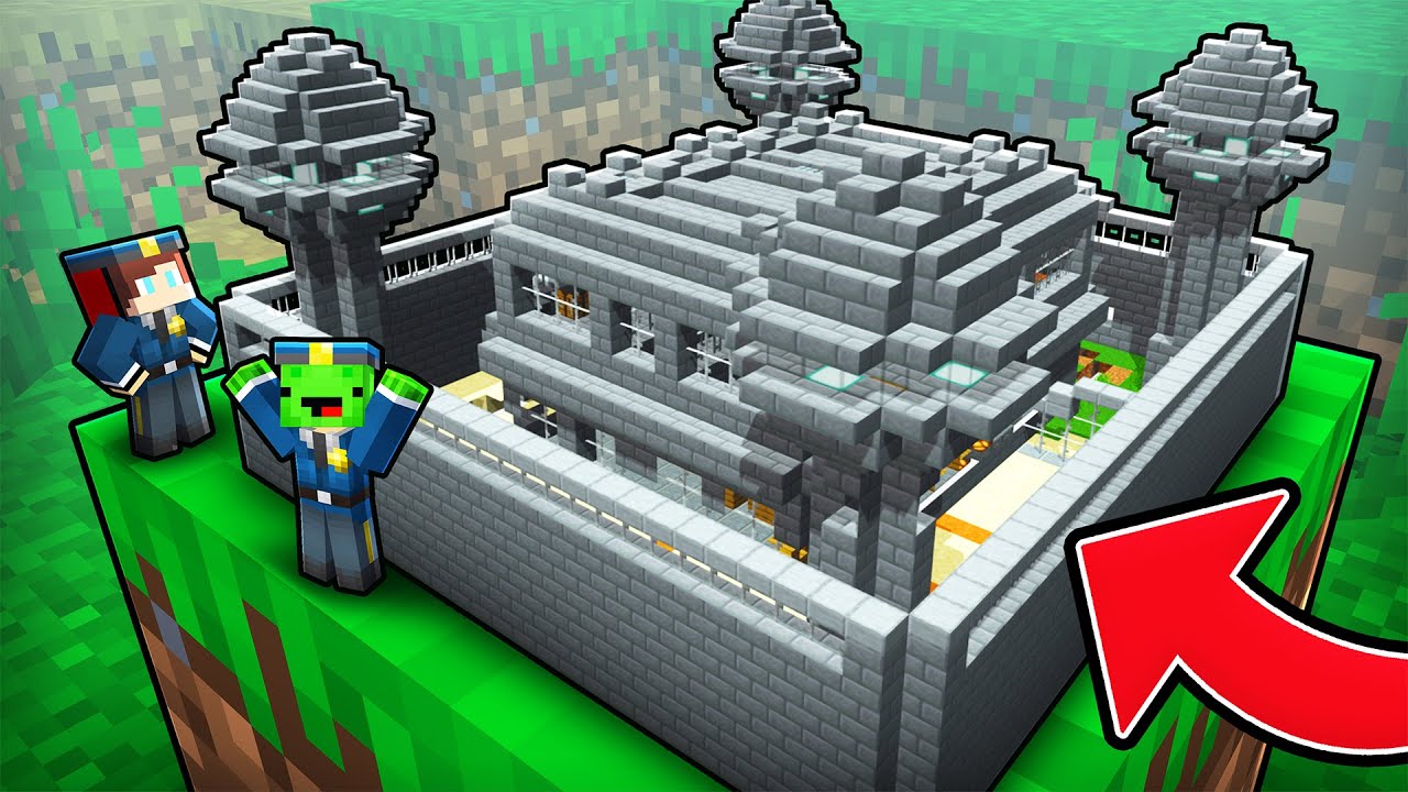 JJ and Mikey Built The SMALLEST PRISON in Minecraft! (Maizen)