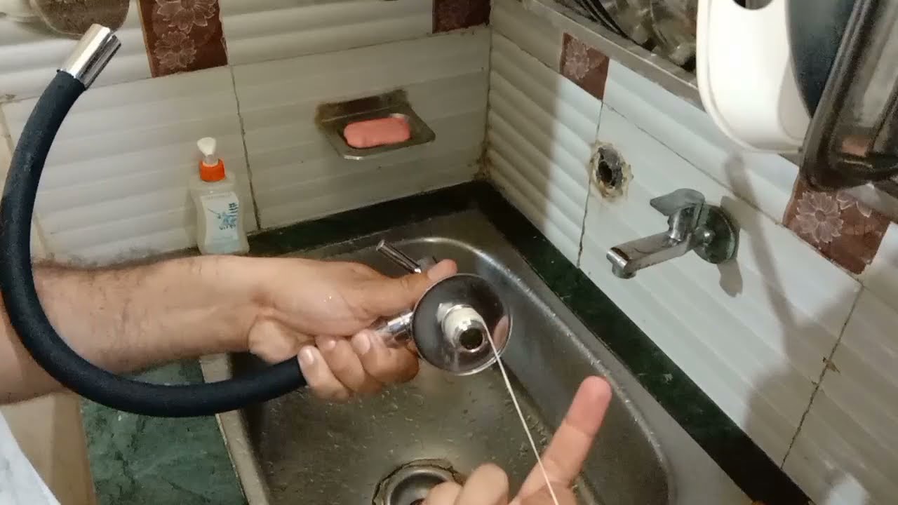 ALTON Sink cock with Flexible Silicone Swivel Spout सिंक के लिए ऑल्टन का(लंबी टोंटी वाला)लचकदार नलका